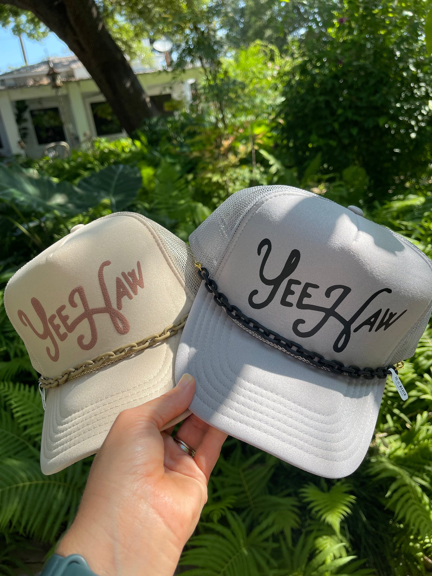 CAP CHAINS