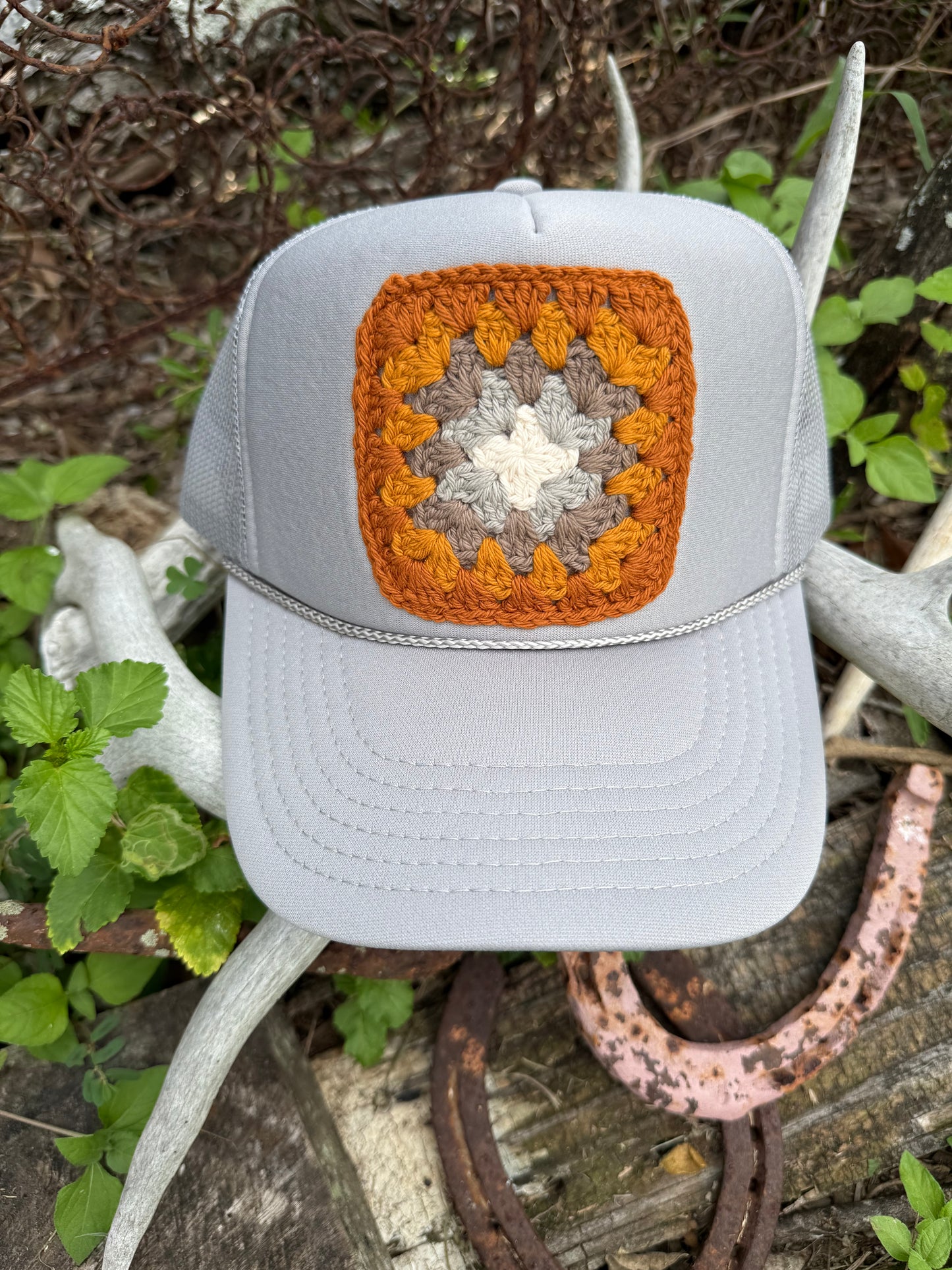 FALL GRANNY SQUARE CAPS