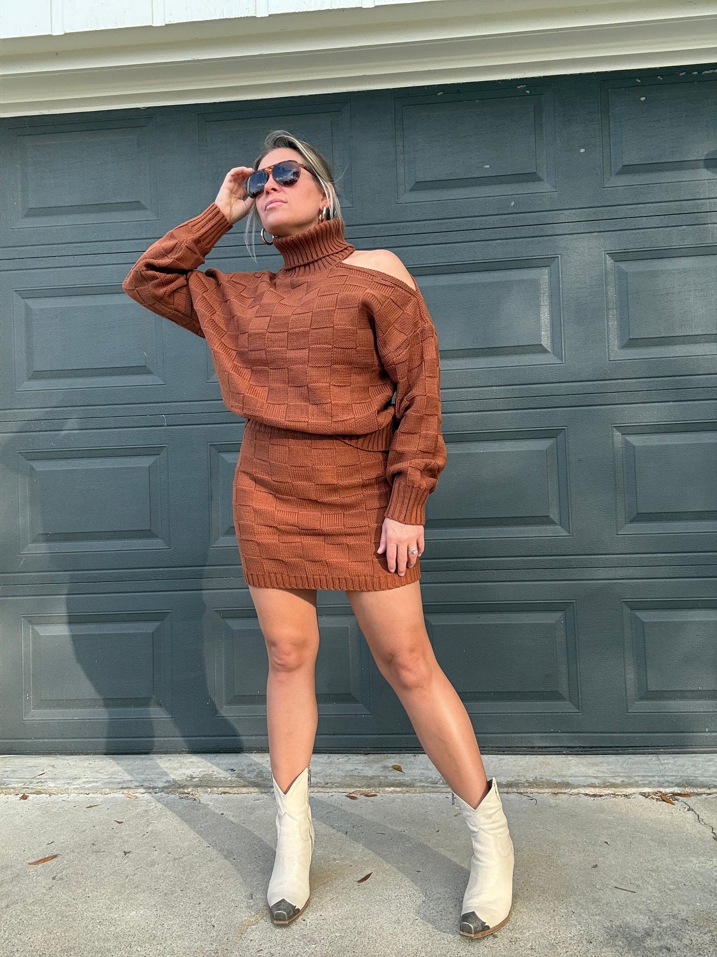 RUSTY BROWN SWEATER/SKIRT SET