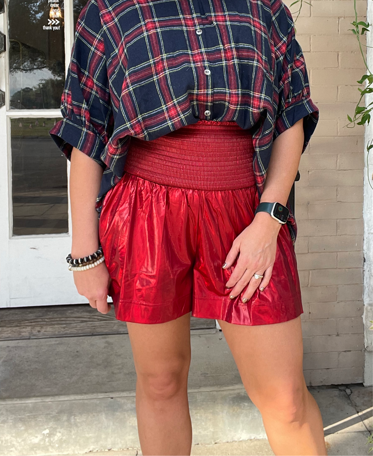 RED METALLIC SHORTS