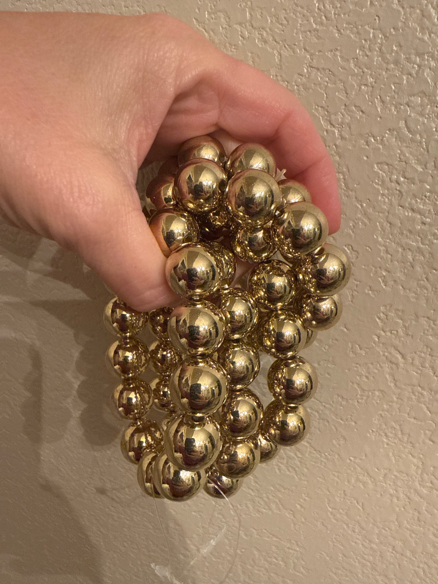 GOLD BALL BRACELET