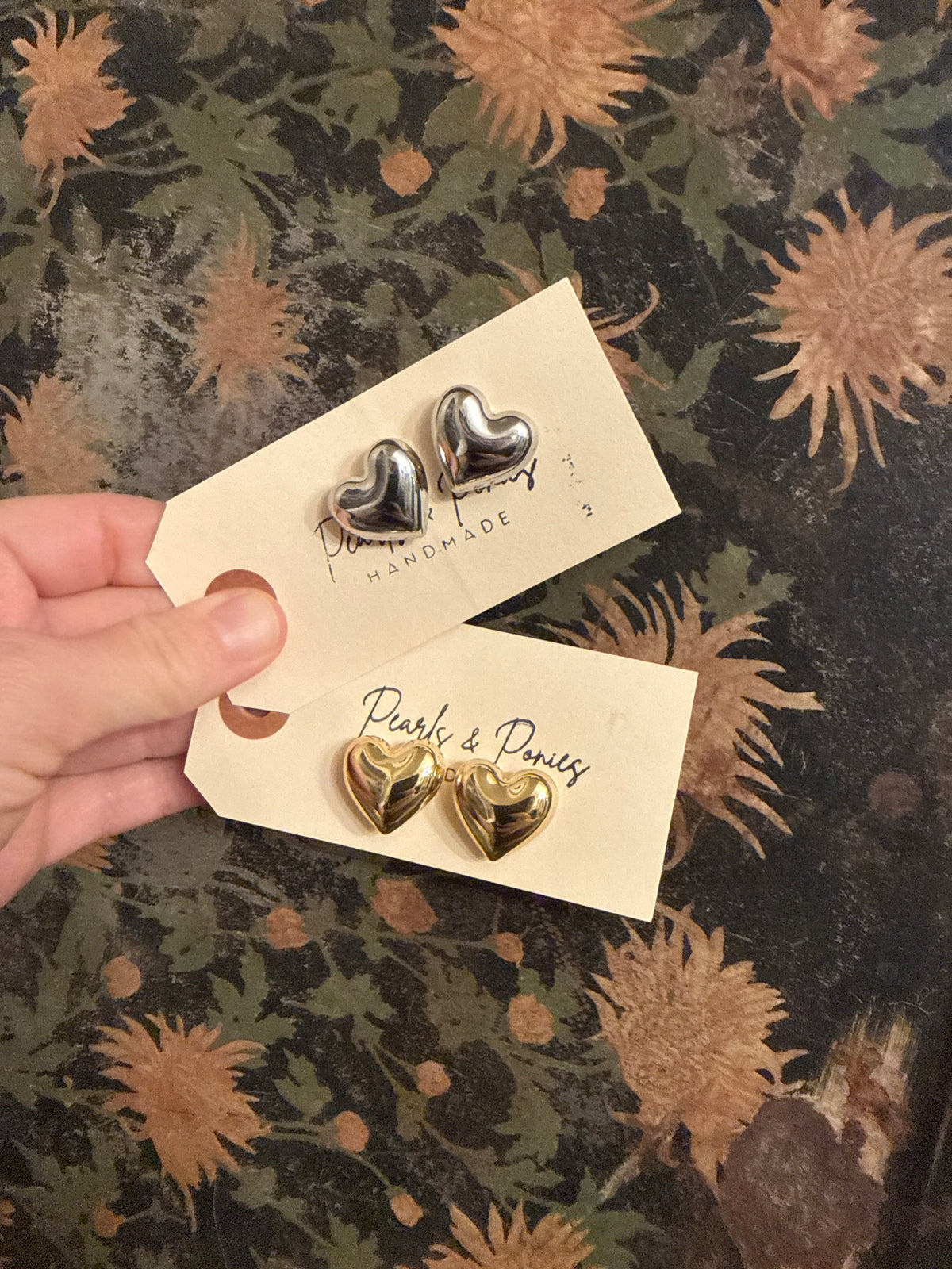 HEART STUD EARRINGS