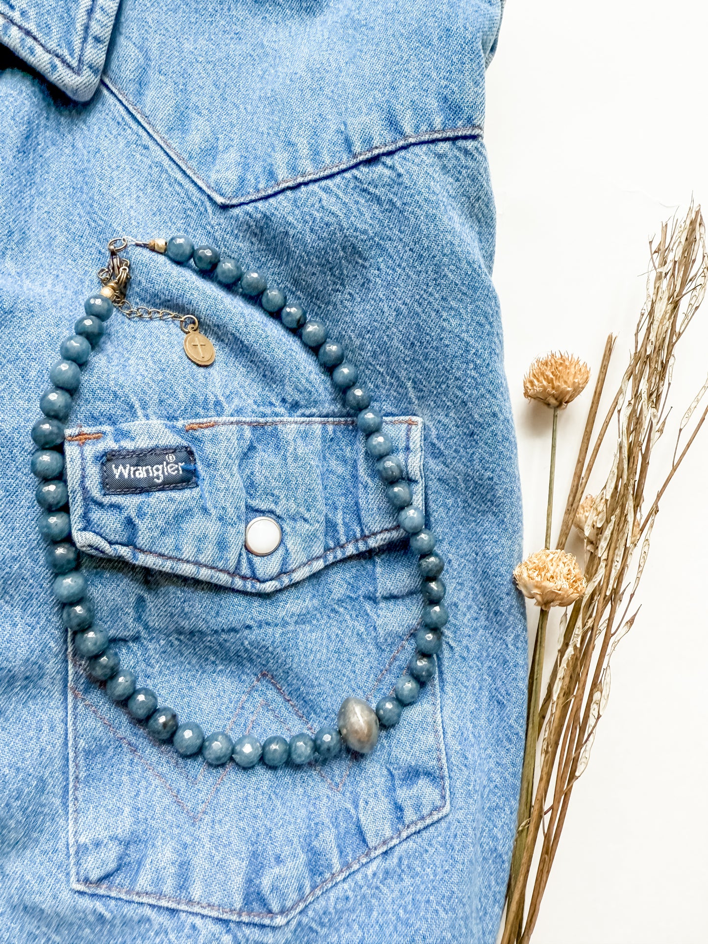 DENIM DAN LAPIS NECKLACE