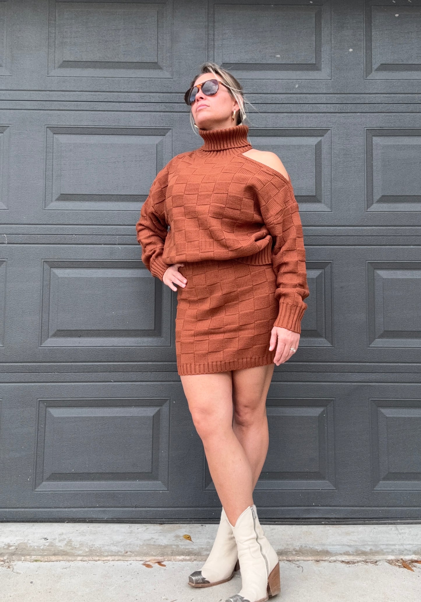 RUSTY BROWN SWEATER/SKIRT SET