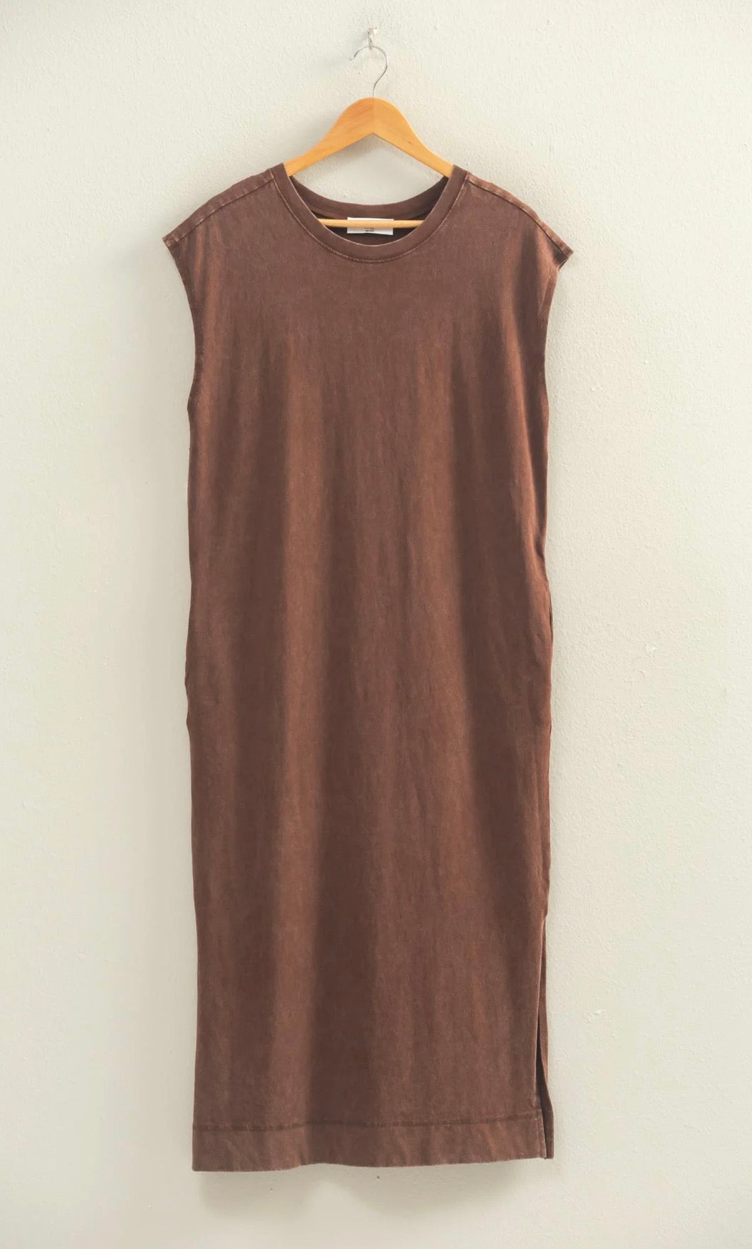CHOCOLATE CAP SLEEVE DRESS