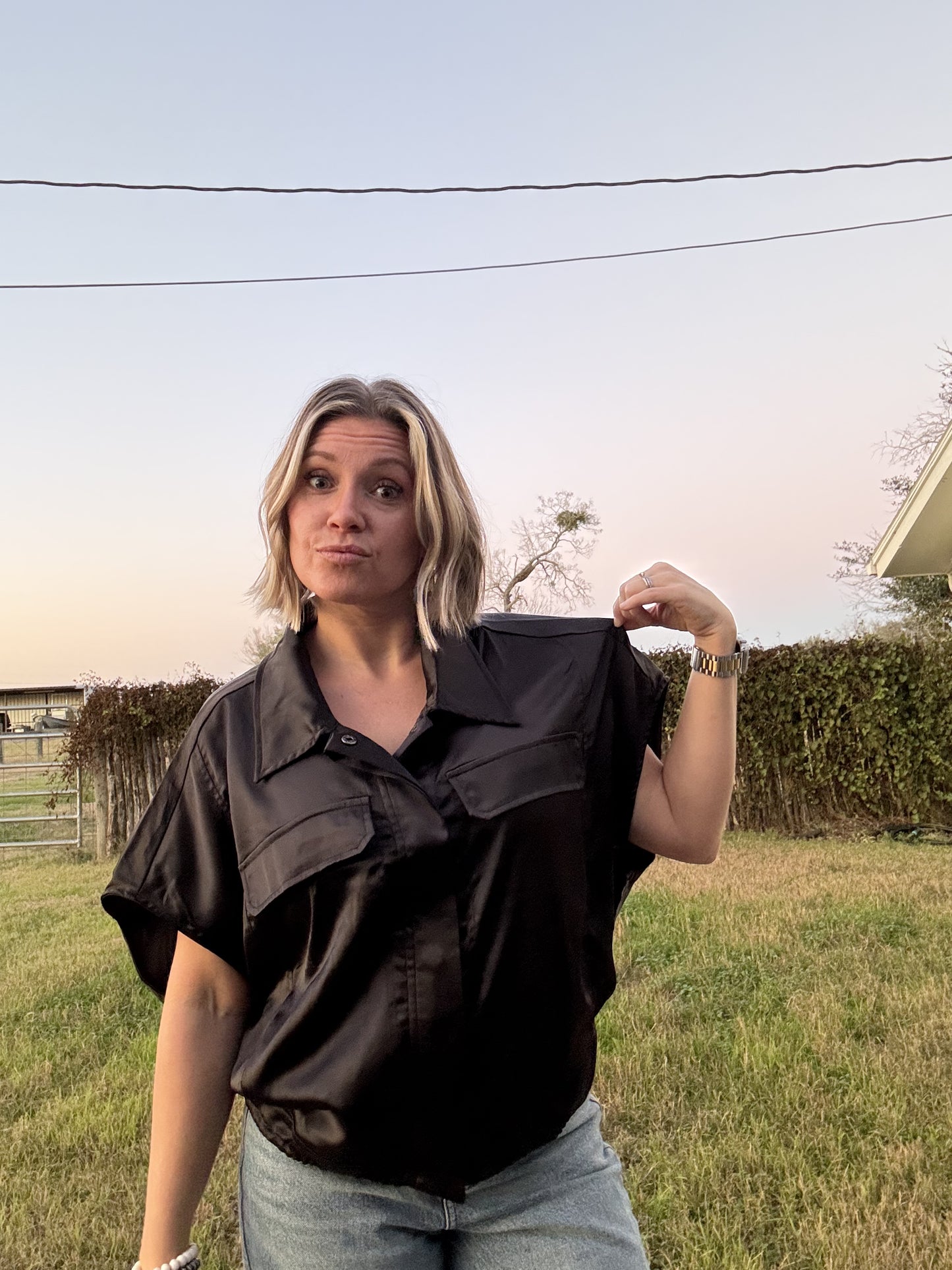 BLACK SATIN FRONT POCKET TOP