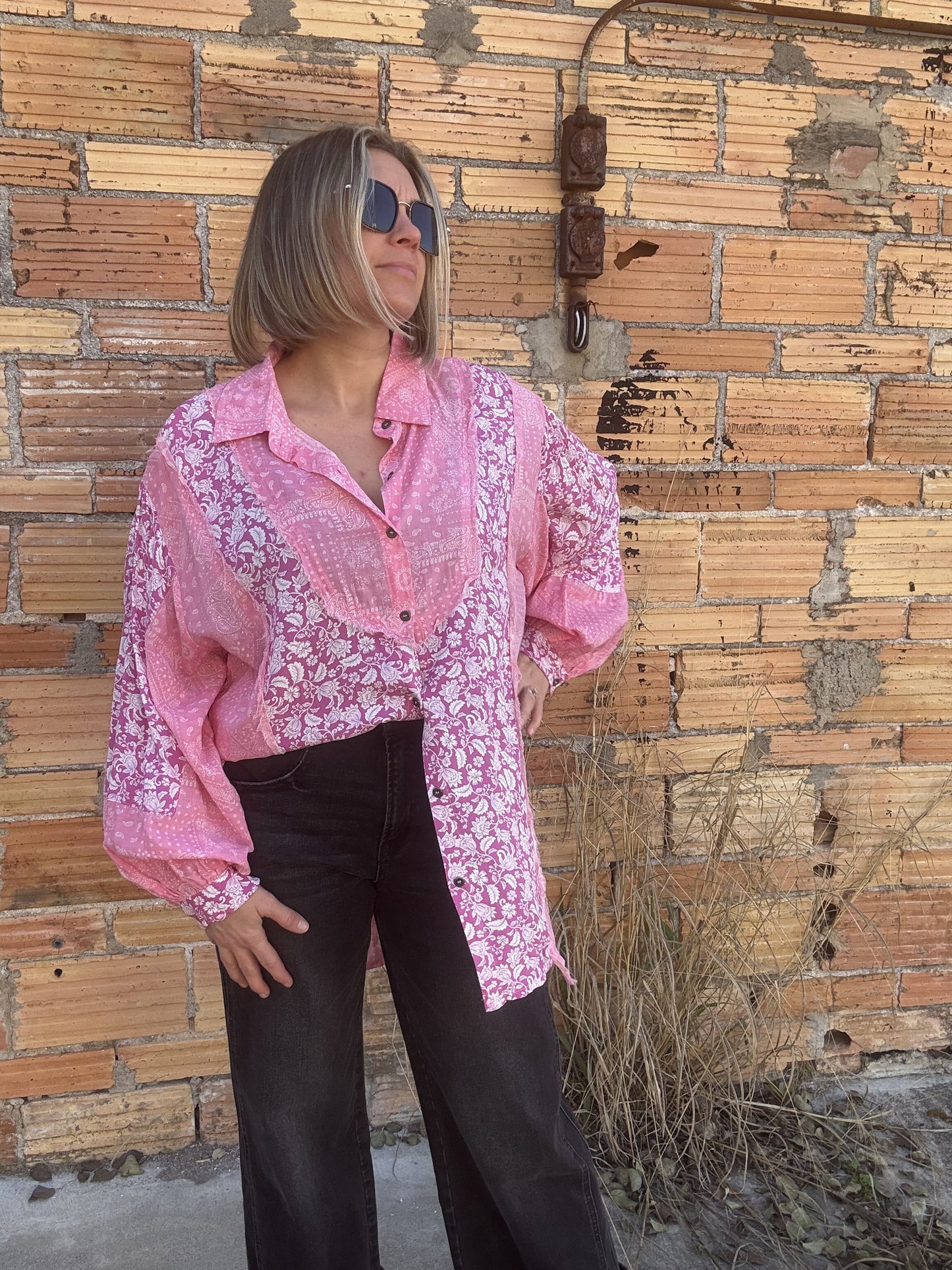 PINK BANDANA/FLORAL TOP