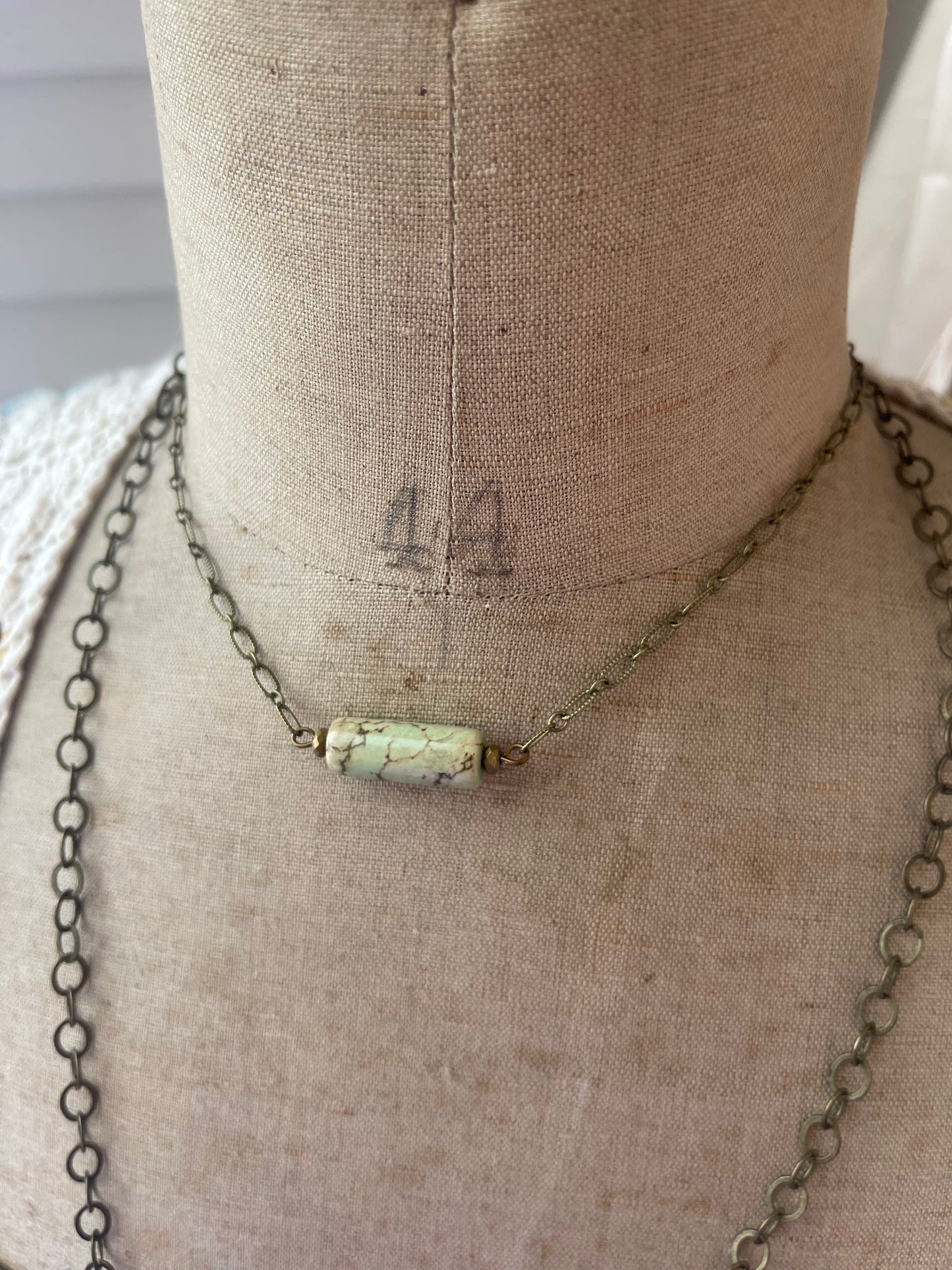 GREEN TURQUOISE BAR NECKALCE