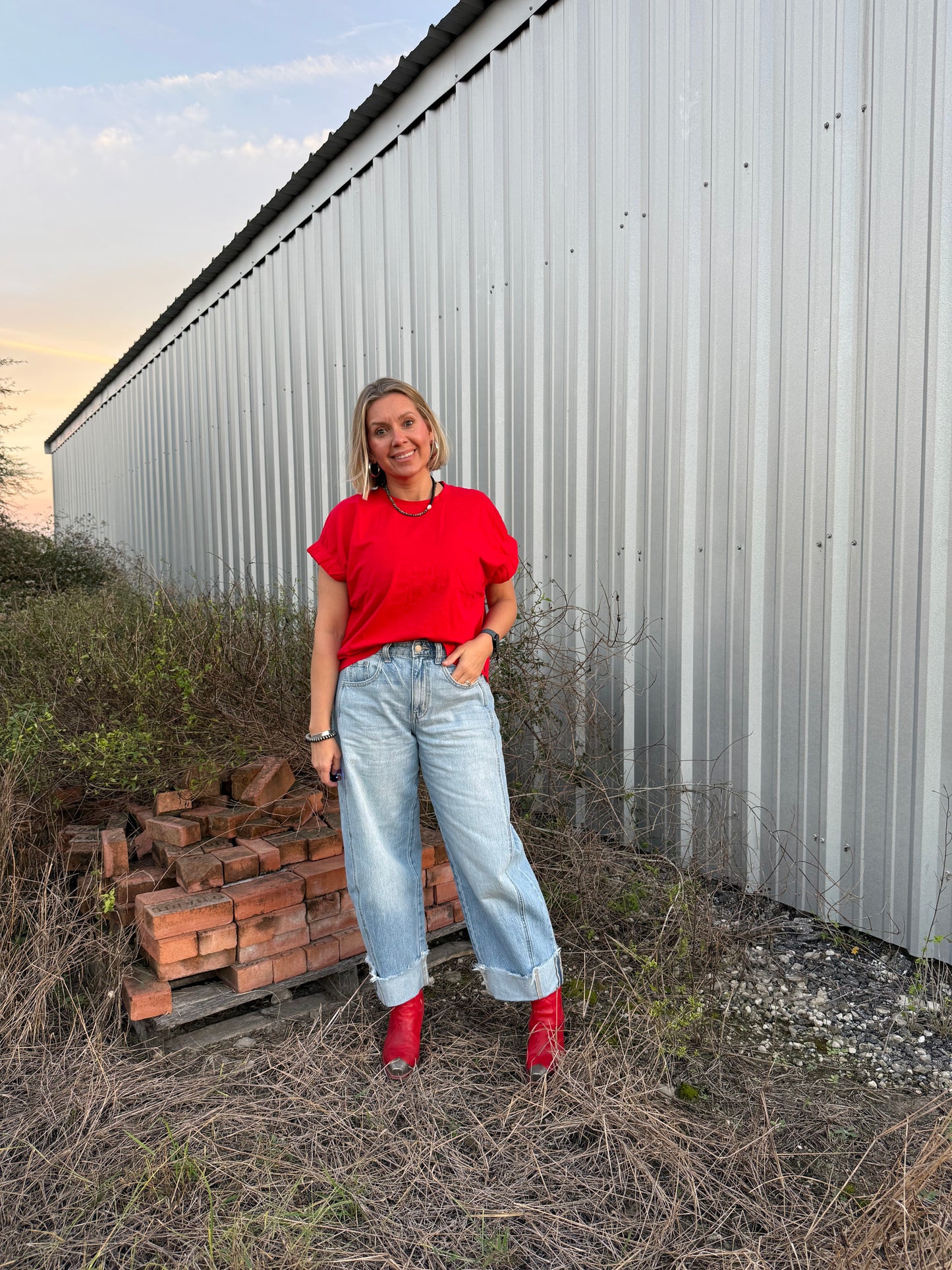RED ELASTIC SLEEVE TOP