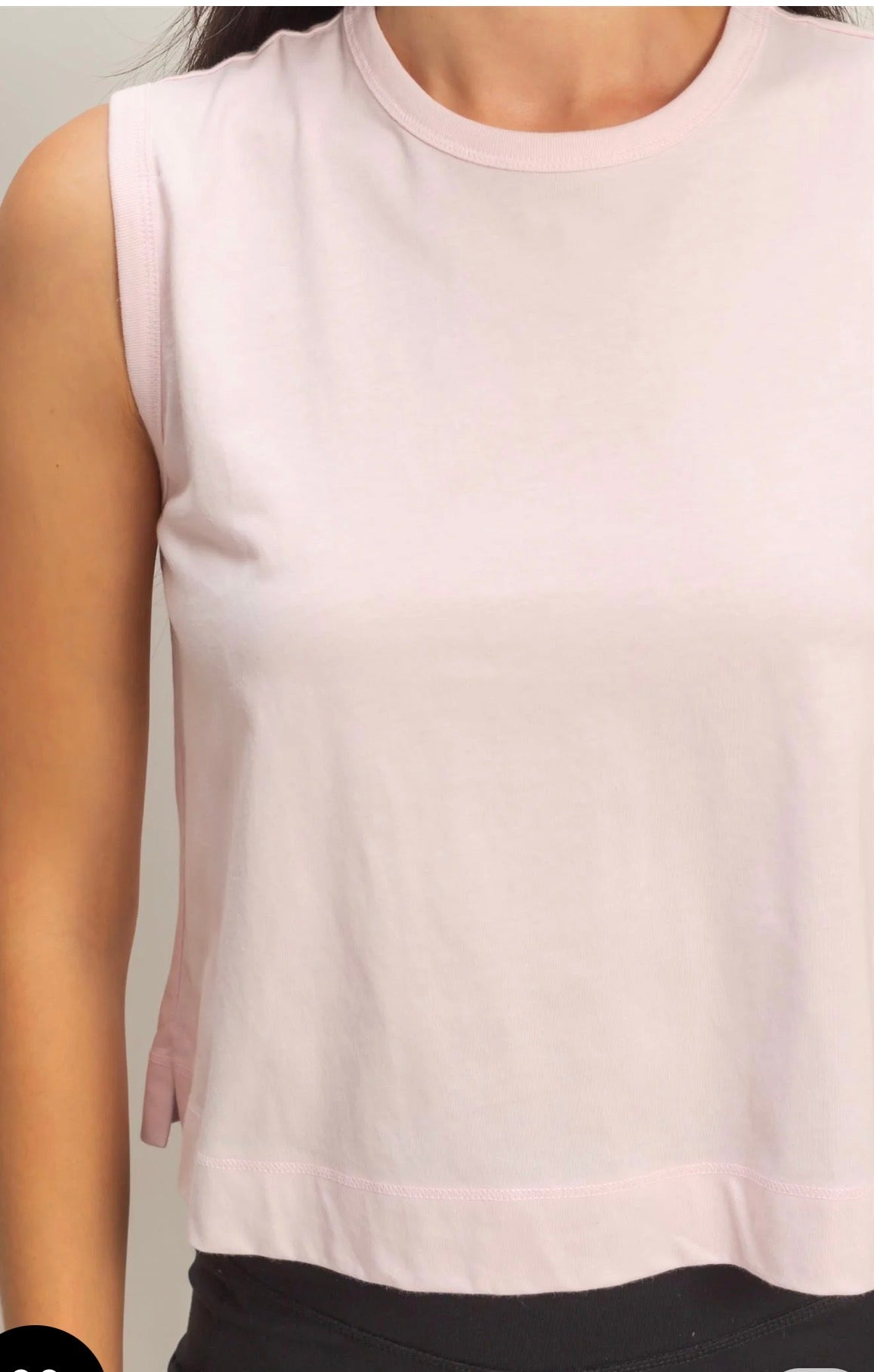 BOXY CROP SLEEVELESS TOP LIGHT PINK