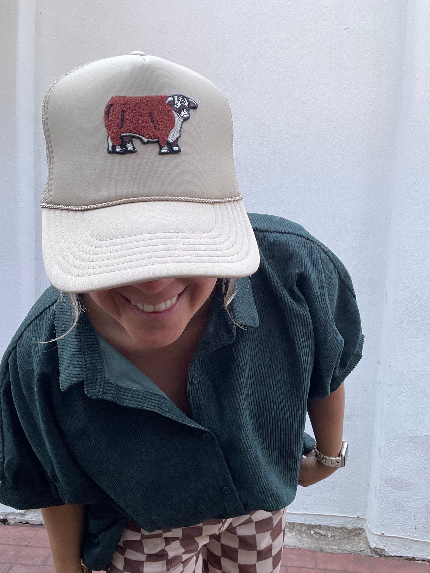 BIG OLE RED & WHITE HEREFORD BULL - CAP