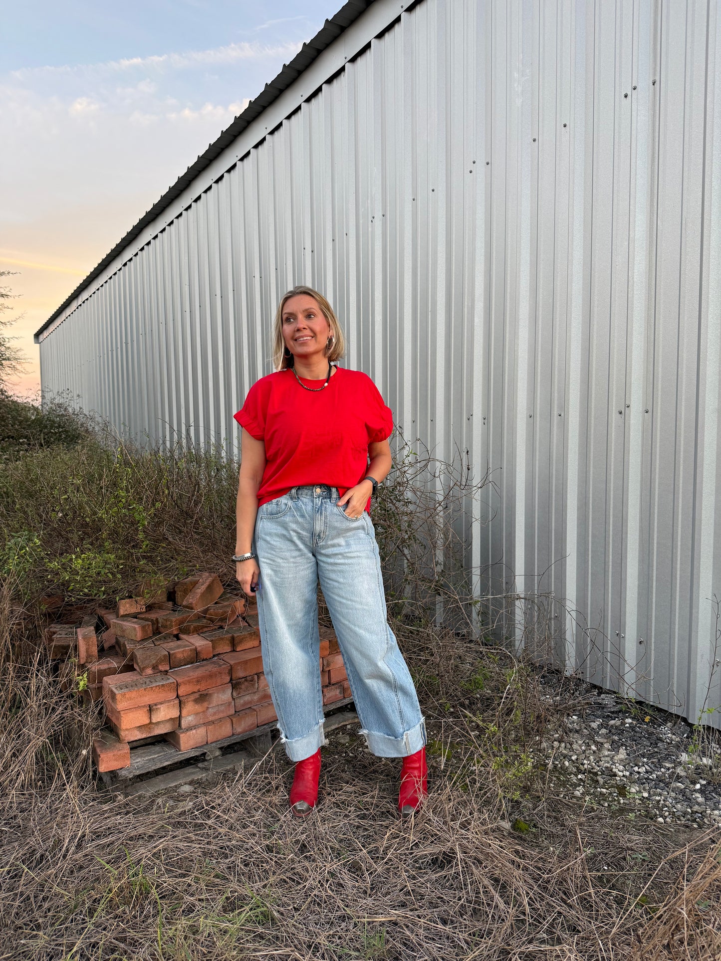 RED ELASTIC SLEEVE TOP