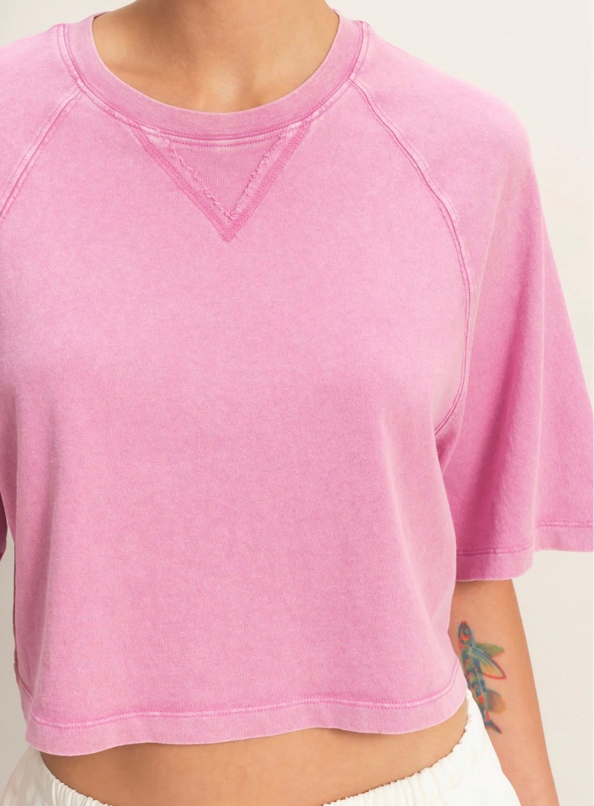 CROP T-shirt