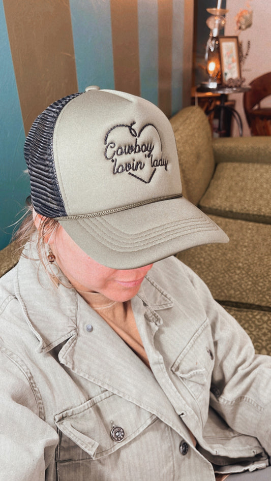 COWBOY LOVIN LADY CAP