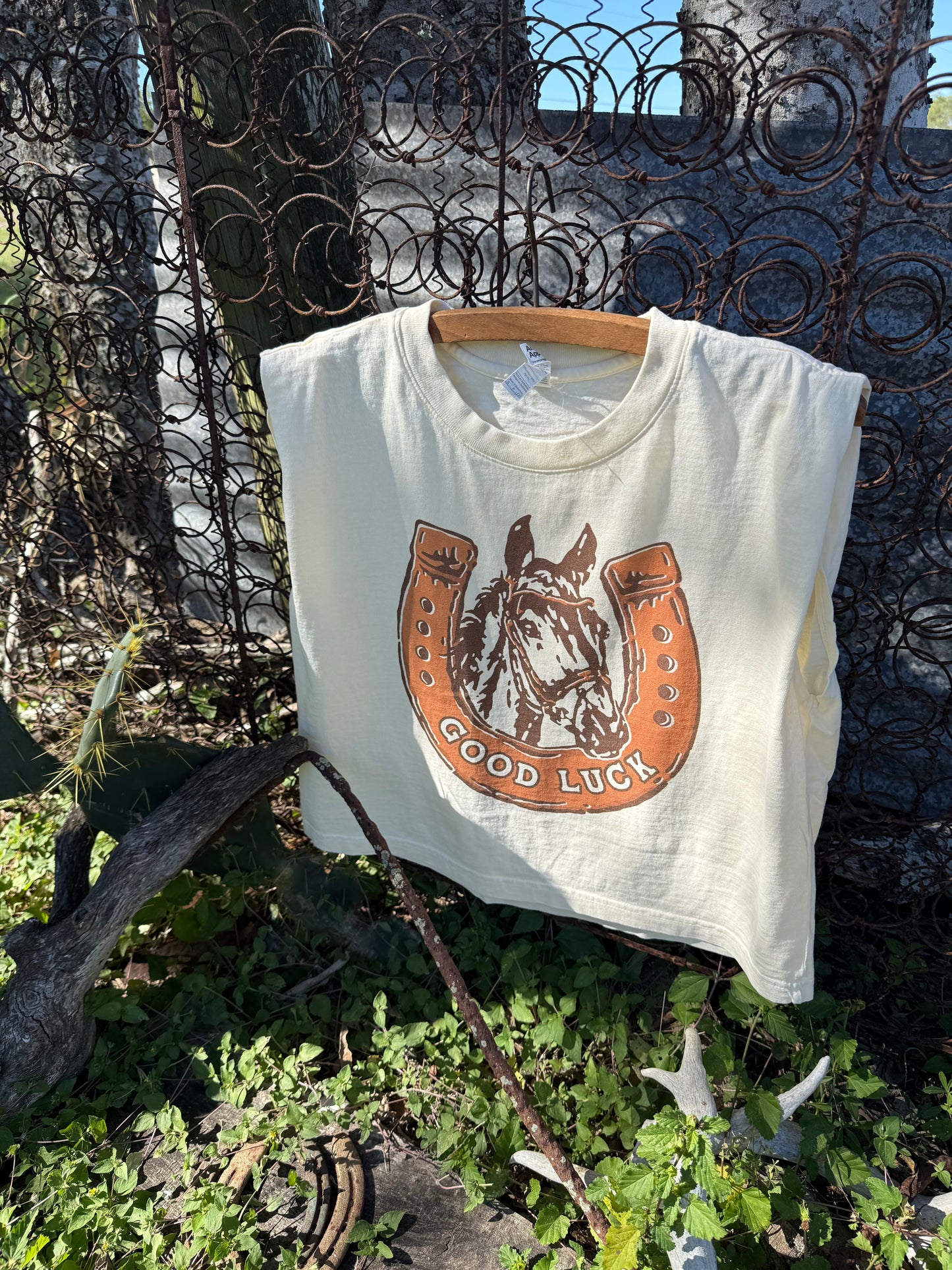 LUCKY Boxy Tank- Ivory