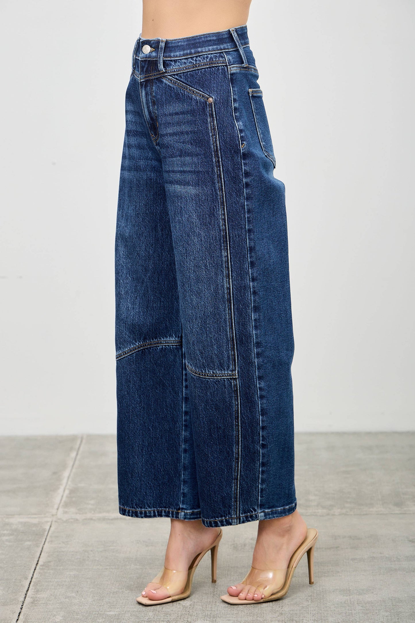 HIGH RISE TUMMY CONTROL BARREL JEAN