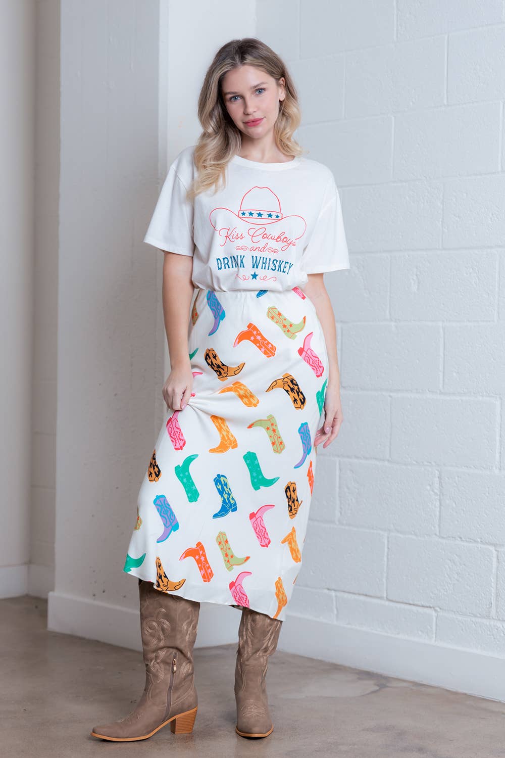 COWBOY BOOTS MIDI SKIRT
