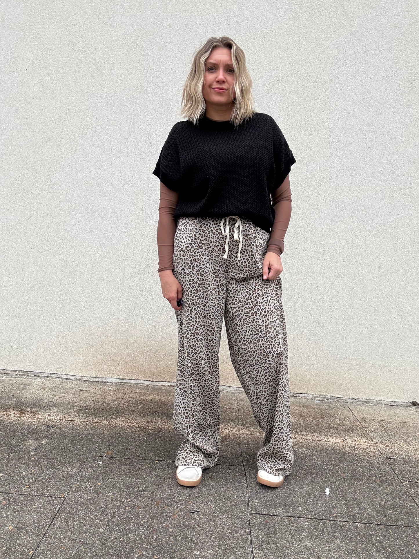 BROWN MESH TOP