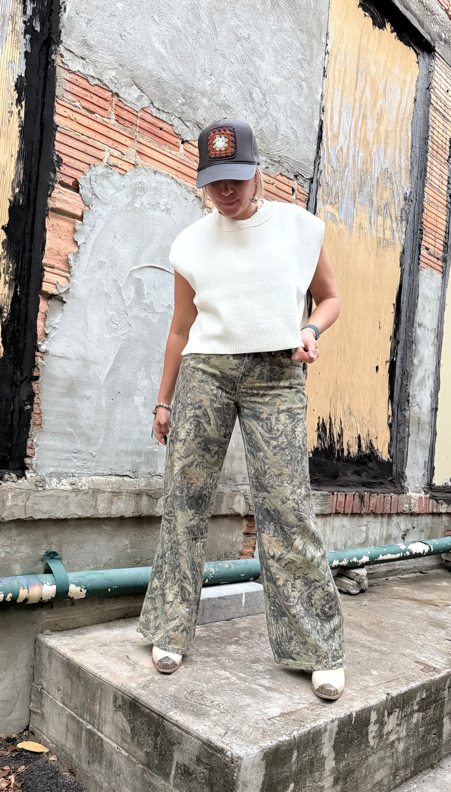 CAMO CARPENTER PANTS