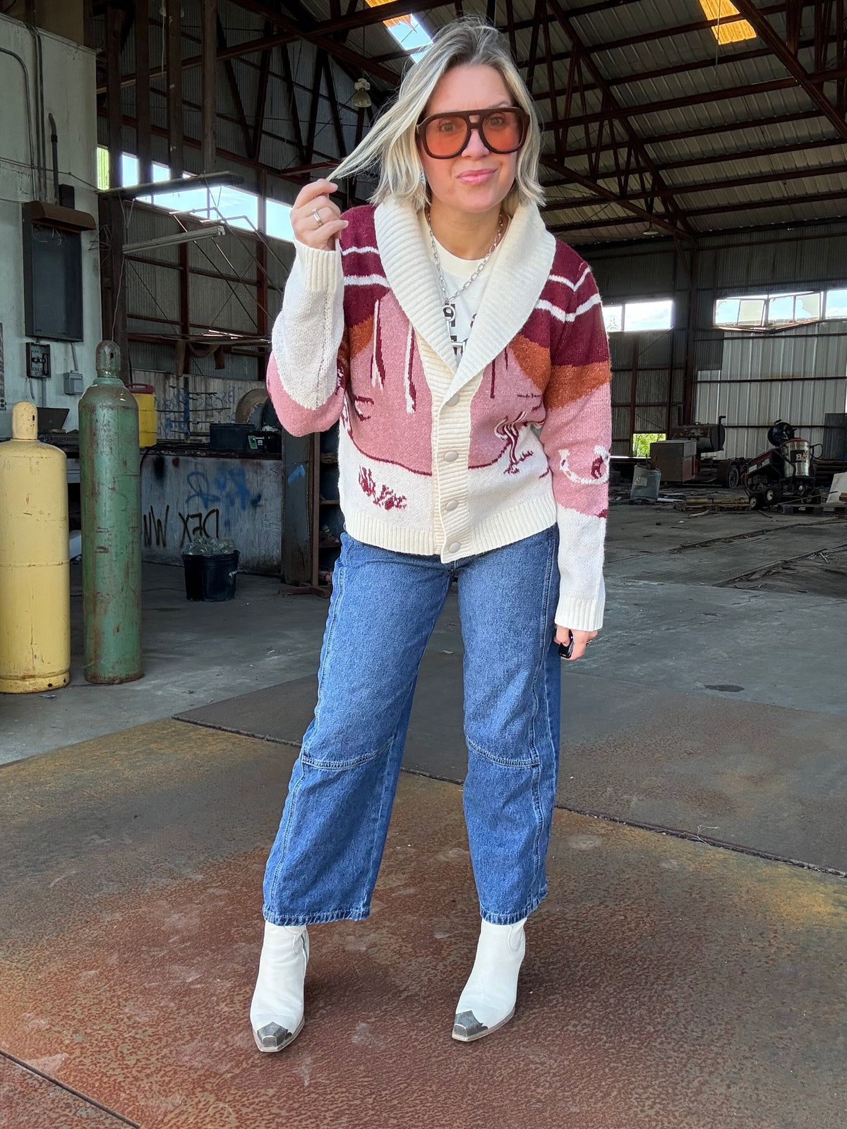WESTERN SCENIC CARDIGAN