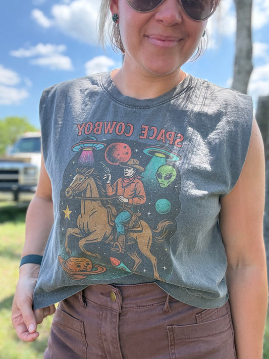 SPACE COWBOY BOXY TANK