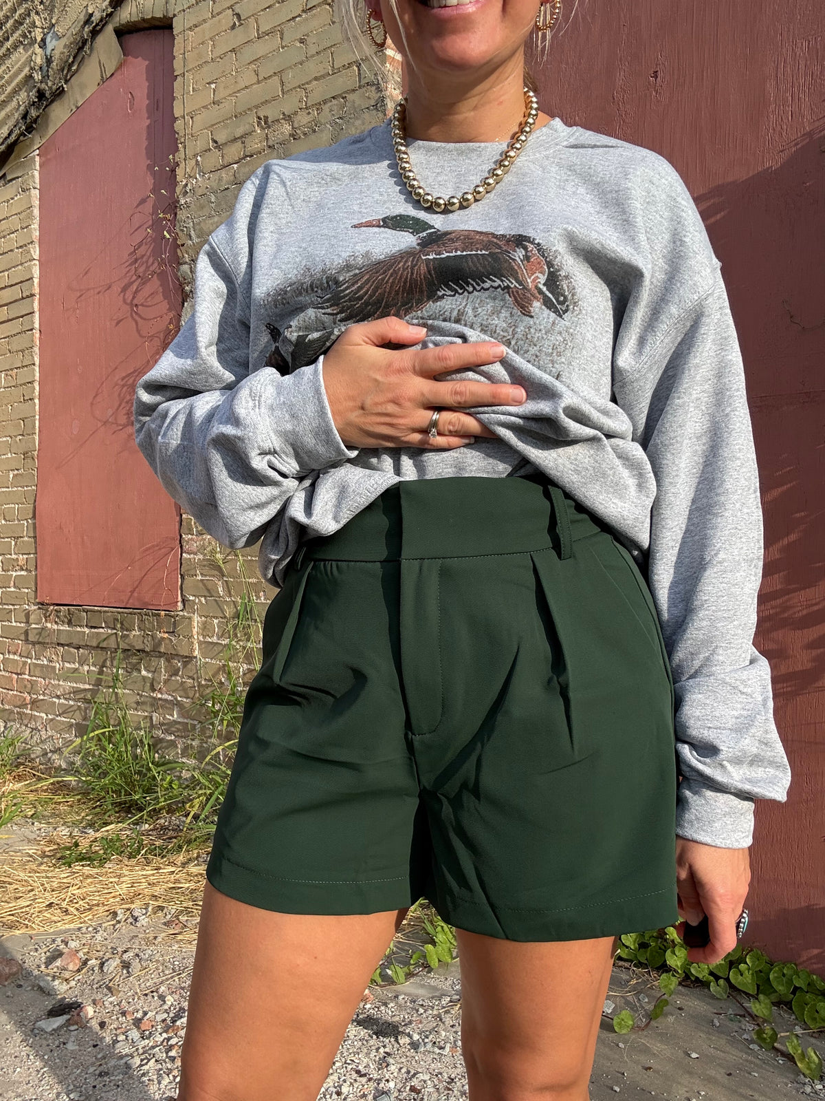 HIGH WAISTED PLEATED SHORTS