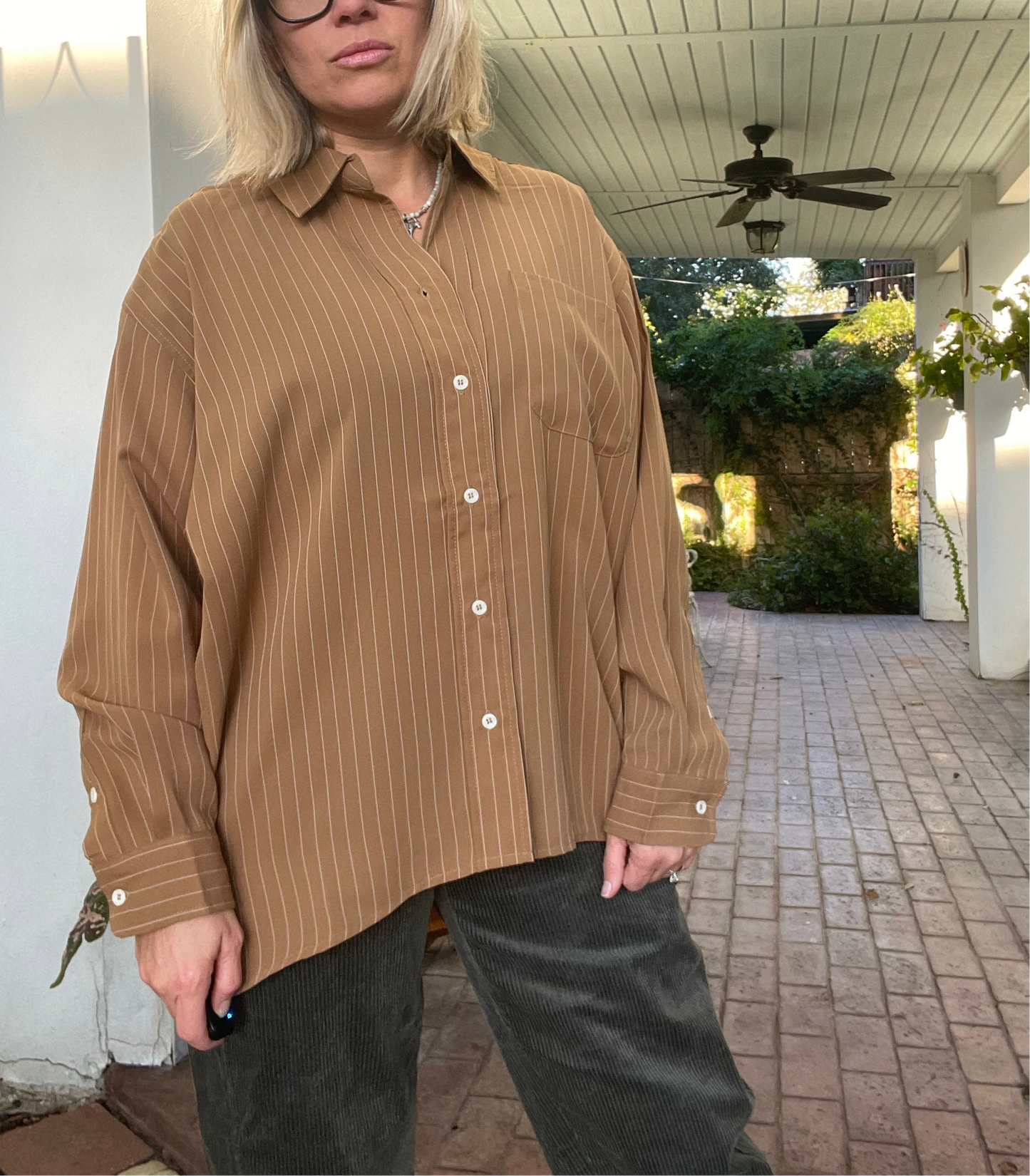 CAMEL STRIPE BUTTON UP SHIRT