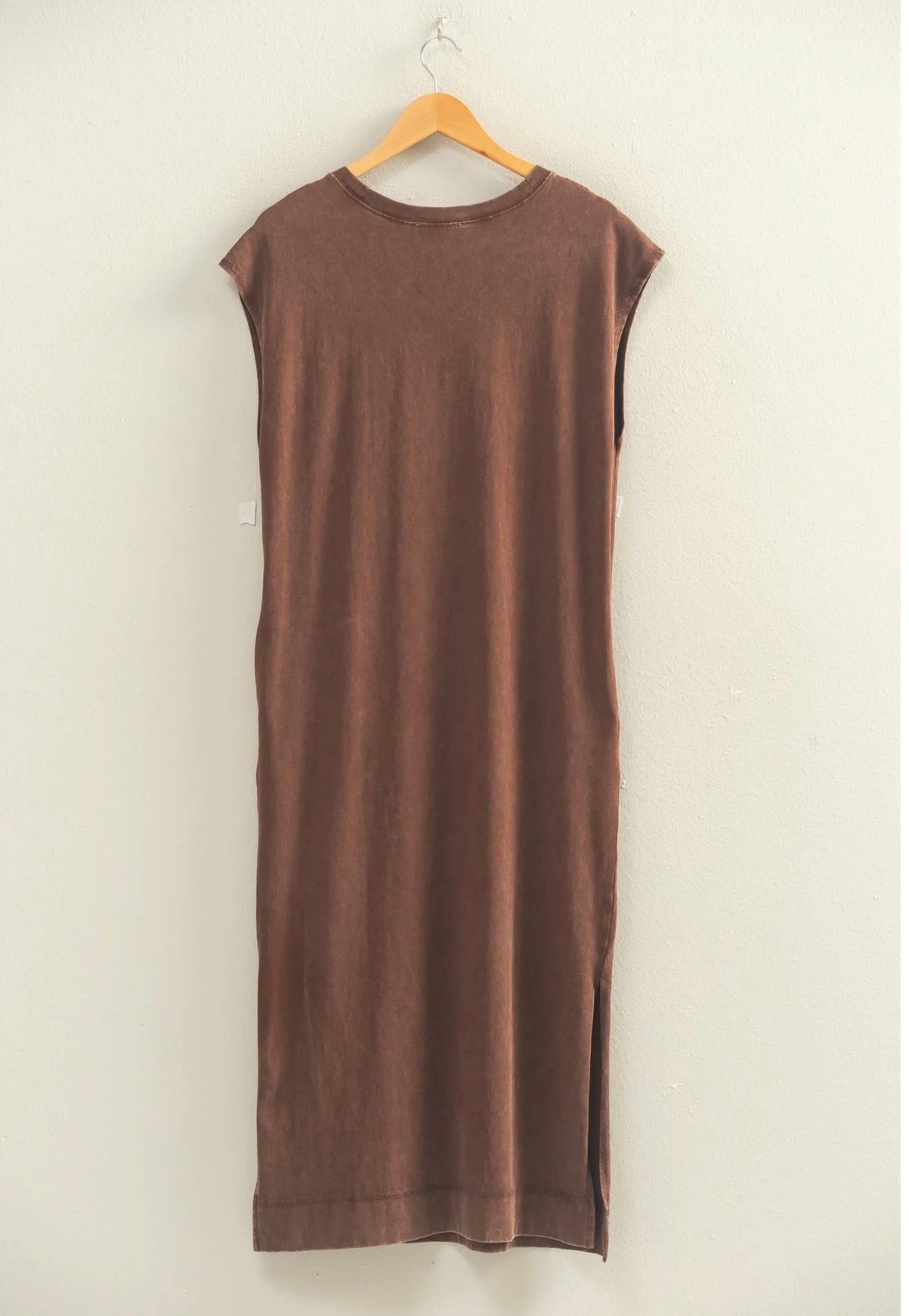 CHOCOLATE CAP SLEEVE DRESS