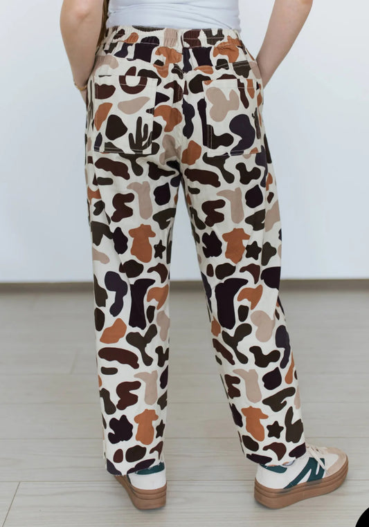 CAMO COWBOY JOGGERS