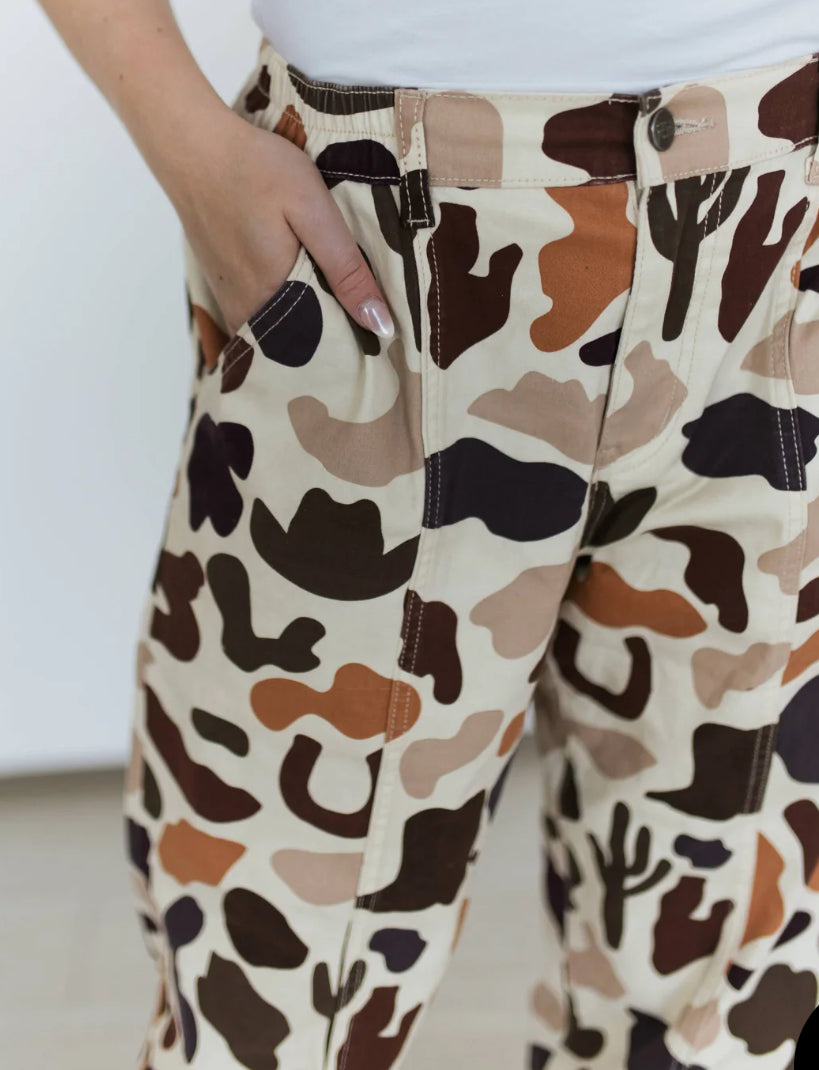 CAMO COWBOY JOGGERS