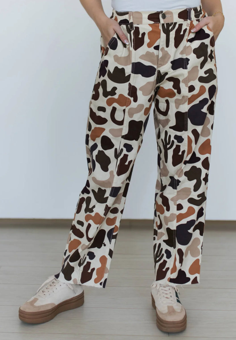 CAMO COWBOY JOGGERS