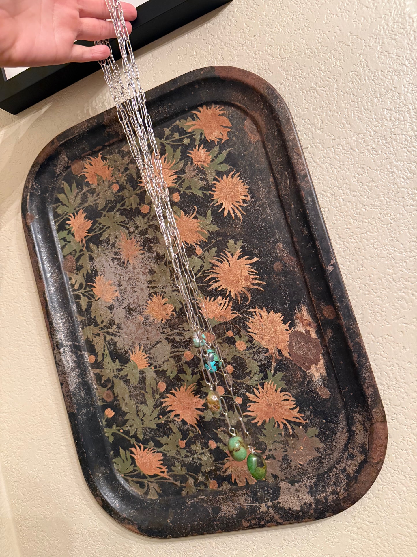 PAPER-CLIP CHAIN NECKLACE WITH TURQ STONE