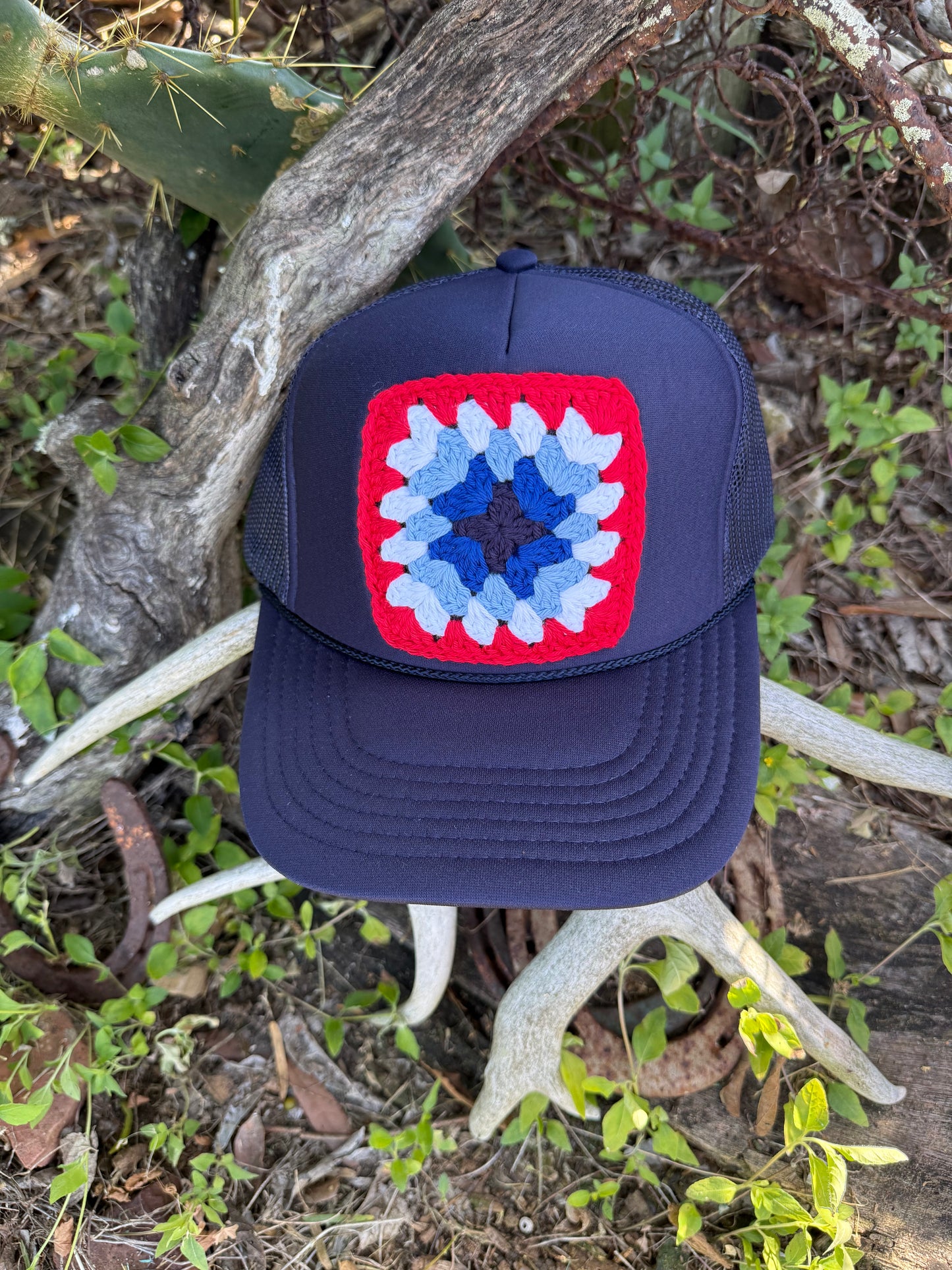 AMERICANA TRUCKER CAPS