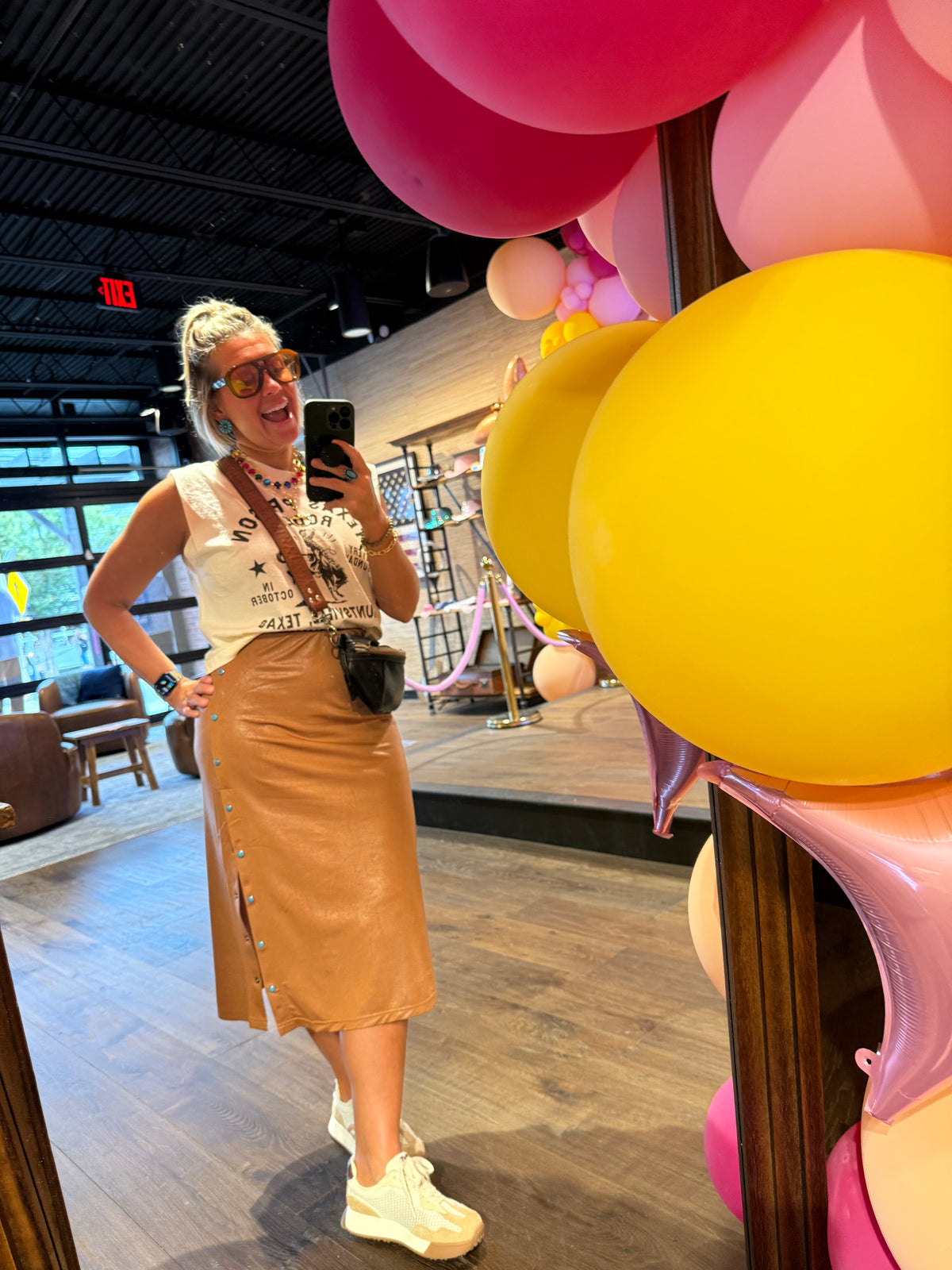 SLIT DECISIONS SKIRT *SADDLE