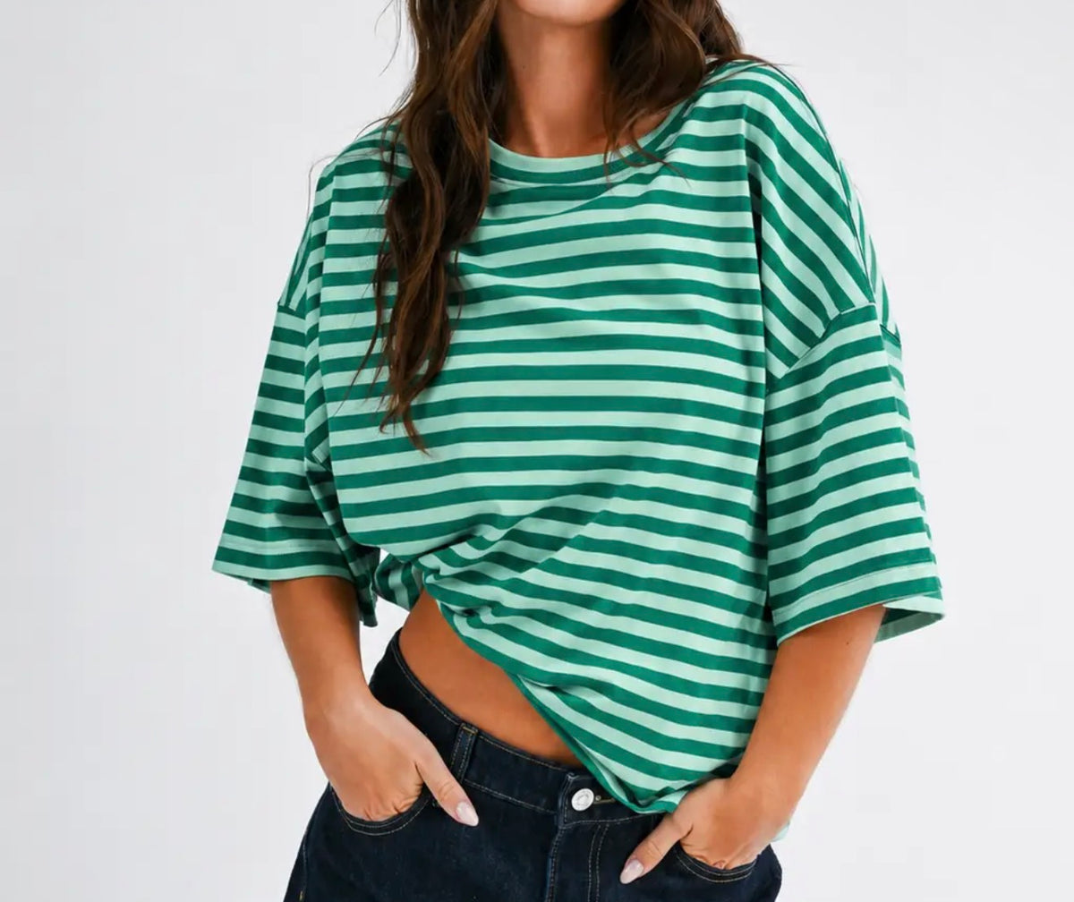 STRIPED BOYFRIEND TEE