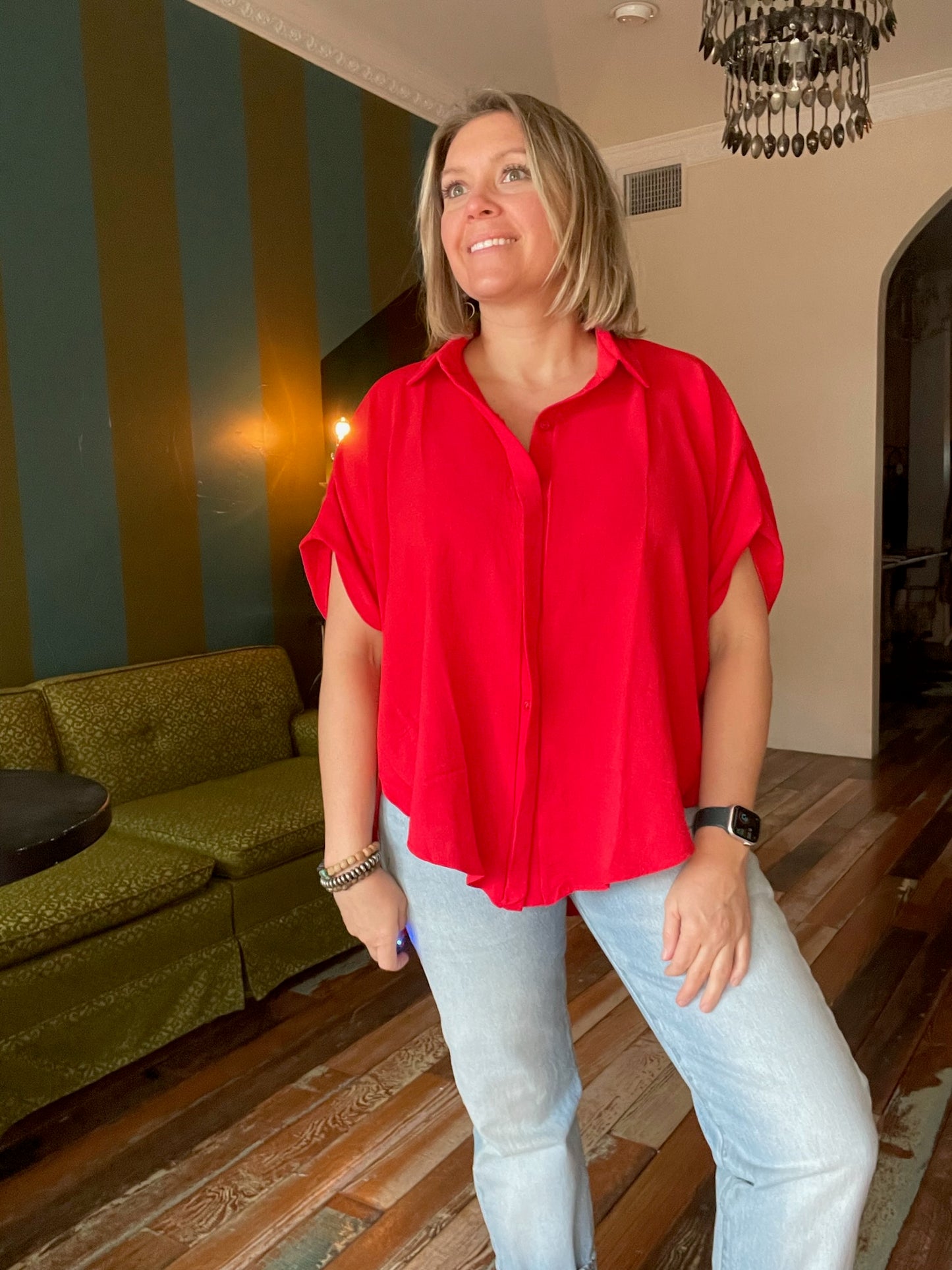 RED {Bucket List} BUTTON UP TOP