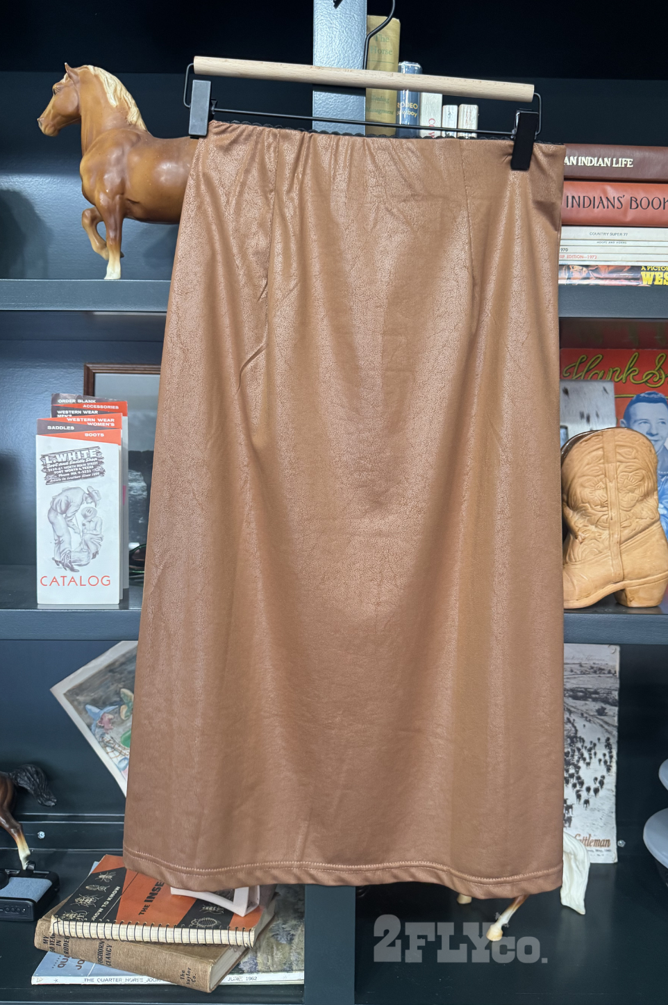 SLIT DECISIONS SKIRT *SADDLE