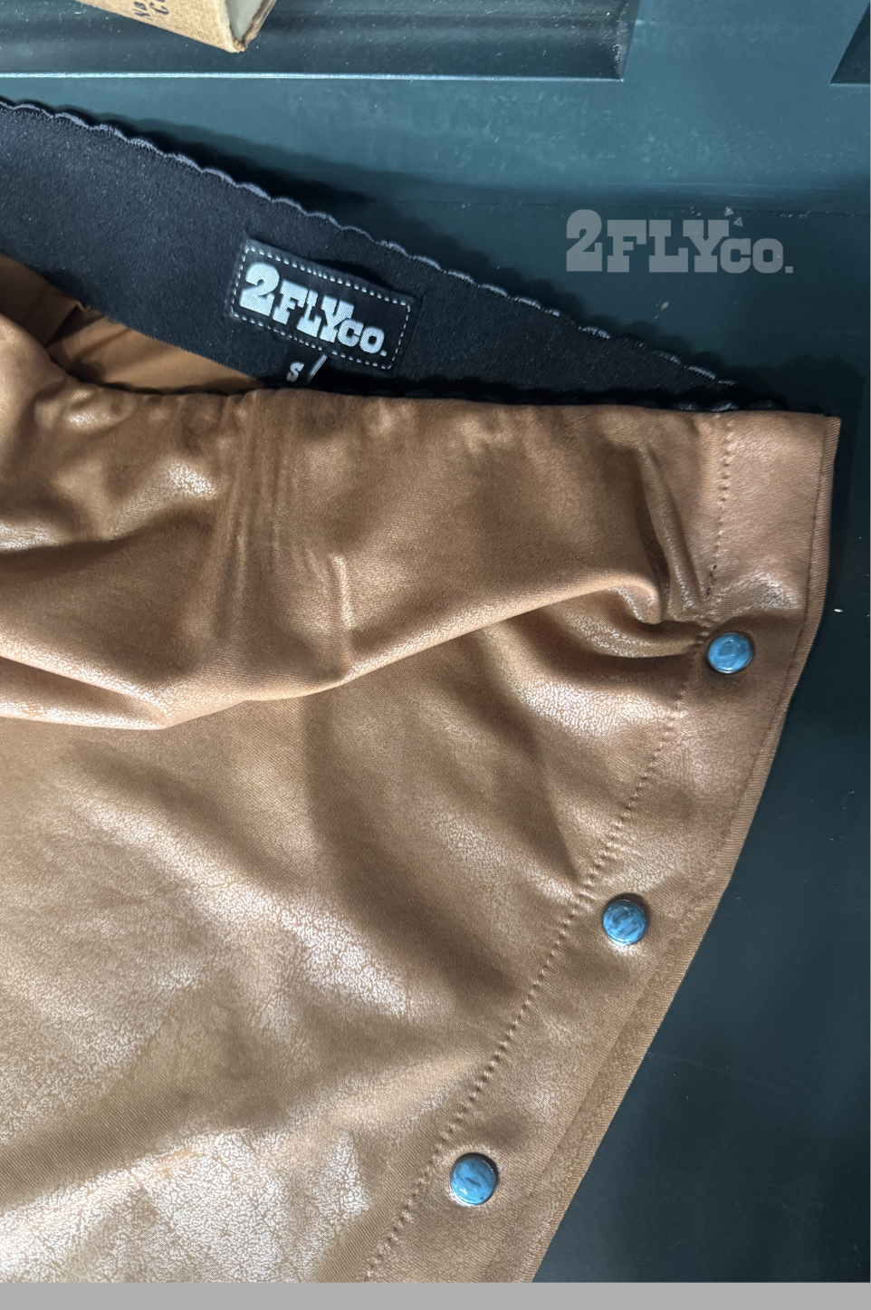 SLIT DECISIONS SKIRT *SADDLE